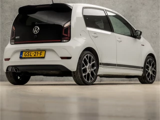 Volkswagen up! (STOELVERWARMING, BLUETOOTH, SFEERVERLICHTING, GETINT GLAS, SPORTSTOELEN, LM VELGEN, STUURWIEL MULTIFUNCTIONEEL, NIEUWE APK, NIEUWSTAAT) - afbeelding nr 5