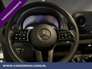 Mercedes-Benz Sprinter Mercedes-Benz Sprinter 317 CDI 170pk L3H2 Fabrieksgarantie Euro6 Airco | Camera | Apple Carplay | Cruisecontrol Android Auto, Parkeersensoren, Stoelverwarming, Bijrijdersbank - afbeelding nr 2