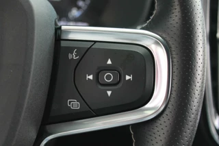 Volvo XC40 Volvo XC40 T4 Recharge R-Design | Stoelverwarming | Parkeercamera | BLIS | Pilot Assist | Electr. Stoelen | Glossy Black | Keyless - afbeelding nr 34