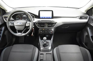 Ford Focus Ford Focus 1.0 EcoBoost Hybrid Trend Edition Business|1e Eigenaar|CAMERA|PDC|CARPLAY|NAVI|CRUISE - afbeelding nr 3