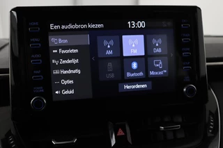 Toyota Corolla Toyota Corolla 1.8 Hybrid Business | Carplay | Camera |  Adaptive cruise | Full LED | DAB | Climate control | Bluetooth - afbeelding nr 14