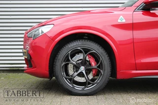 Alfa Romeo Stelvio Alfa Romeo Stelvio 2.9 V6 AWD Quadrifoglio 510 PK - afbeelding nr 4