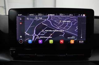 SEAT Leon SEAT Leon 1.5 eTSI Style Launch Edition | Trekhaak |  Carplay | Adaptive cruise | Carplay | Navigatie | Park Assist | Climate control - afbeelding nr 10