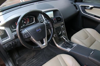 Volvo XC60 Volvo XC60 2.0 T5 FWD Summum - afbeelding nr 3