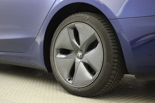 Tesla Model 3 - afbeelding nr 25