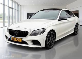 Mercedes-Benz C-Klasse 180 CGI AMG Line Camera|Navi|Pano