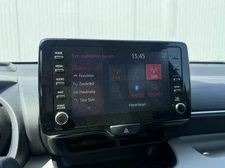 Toyota Yaris Toyota Yaris 1.5 Hyb. Executive HUD Leder Navi Trekhaak - afbeelding nr 18