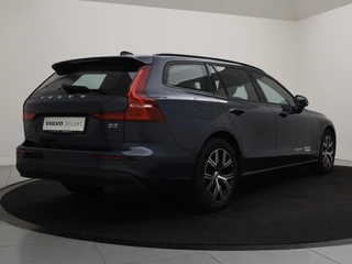 Volvo V60 Volvo V60 B3 AUT(7) ESSENTIAL EDITION LEDER GOOGLE MAPS STOELVERWARMING AC - afbeelding nr 3