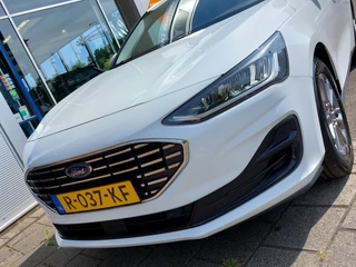 Ford Focus Ford Focus 1.0 EcoBoost 125pk Hybrid Titanium X | Navi | Apple Carplay + Android Auto | Clima | Cruise | Led Koplampen | Pdc V+A+Camera | Stoel+Stuurwielverwarming | Privacy Glass | 16''lm - afbeelding nr 42