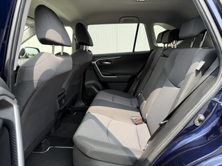 Toyota RAV4 Toyota RAV4 2.5 Hybrid Dynamic+ Navi PDC Led 10 jaar garantie! - afbeelding nr 26