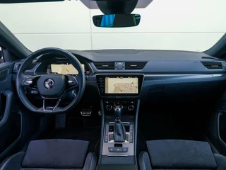 Škoda Superb Skoda Superb Combi 1.4 TSI iV 218pk Sportline Business | 360 Camera | Sportstoelen | 19 inch LMV - afbeelding nr 38