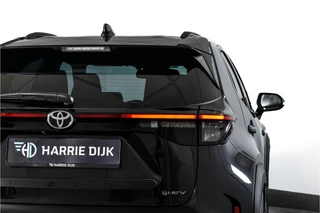 Toyota Yaris Cross Toyota Yaris Cross 1.5 Hybrid 115 First Edition (Facelift) | Dig.Cockpit | Adapt.Cruise | Stoelverwarming | Camera | PDC | App.Connect | Auto.Airco | LM 17