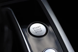 Audi A6 S-Line/Navi Plus/LED/CrC/Ecc/Leder/Elek. klep/18