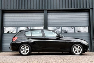BMW 1 Serie BMW 1-serie 118i Sport AUTOMAAT/LED/GROOT SCHERM/SPORT STOELEN/ - afbeelding nr 3