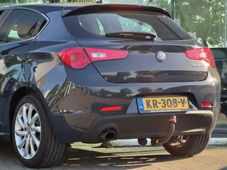 Alfa Romeo Giulietta Alfa Romeo Giulietta 1.4 Turbo MultiAir Super Automaat 2016 - afbeelding nr 20