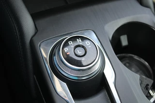 Ford Kuga Ford Kuga 2.5 FHEV Titanium | Navigatie | Camera | Cruise Control | Lichtmetalen velgen - afbeelding nr 23