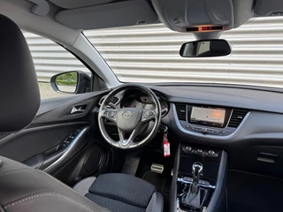 Opel Grandland Opel Grandland 1.2 T 130Pk Edition Airco Cruise Navi AGR stoel Camera - afbeelding nr 3