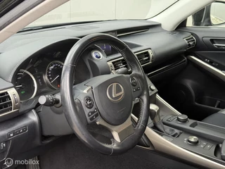 Lexus IS Lexus IS 300h 25th Edition - Dealer onderhouden - netjes! - afbeelding nr 13