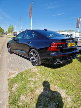 Volvo S60 Volvo S60 2.0 B3 R-Design AUTOMAAT,VOL LEDER,CLIMA,NAVI,CARPLAY,LED - afbeelding nr 14