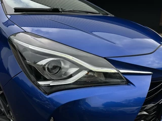 Toyota Yaris Toyota Yaris 1.5 Hybride // Premium uitvoering // - afbeelding nr 9