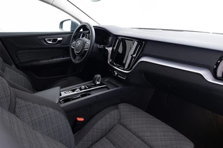 Volvo V60 Volvo V60 2.0 B4 Core | Full LED | NAVI | ECC - afbeelding nr 4