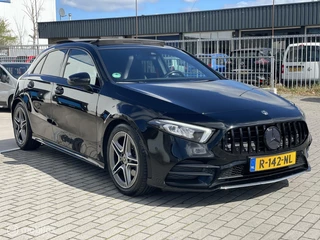 Mercedes-Benz A-Klasse Mercedes A-klasse 180 AUT AMG Pano Night Carplay Ambient - afbeelding nr 36