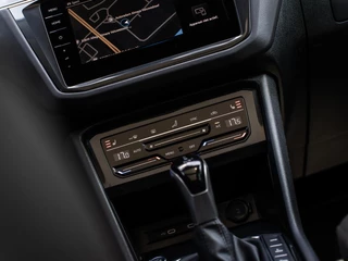 Volkswagen Tiguan Volkswagen Tiguan 1.4 TSI eHybrid R-Line|PANO|ACC|TREKHAAK - afbeelding nr 21