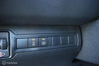 Peugeot 308 Peugeot 308 1.6 BlueHDi Premium AUTOMAAT/PANORAMADAK/NAP - afbeelding nr 14