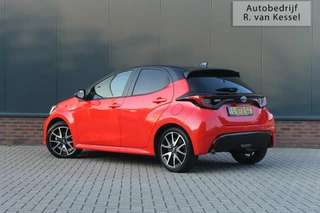 Toyota Yaris Toyota Yaris 1.5 Hybrid Launch Edition / Executive I JBL I 1e Eig. I NL-auto - afbeelding nr 10