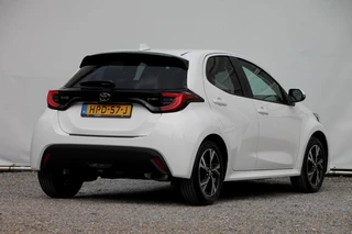 Toyota Yaris Toyota Yaris 1.5 Hybrid 115 Team Player - 93 pk **Camera / Carplay - afbeelding nr 4