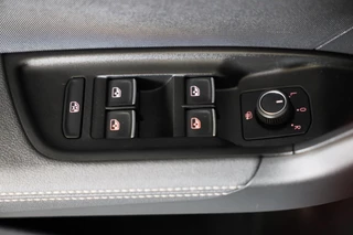 Audi A1 Audi A1 CITYCARVER 30 TFSI S Line / AUT / Acc / Lane Assist / Camera / Navi / Digital Cockpit / Matrix / Pdc / 18 Inch - afbeelding nr 10