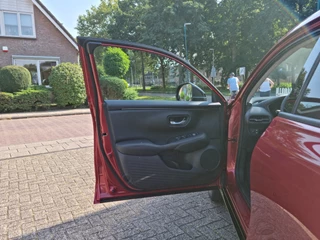 Honda ZR-V Honda ZR-V 2.0 e:HEV Sport VOORRAAD DEAL Dodehoekdetectie, Draadloze oplader , All-in Rijklaarprijs - afbeelding nr 13