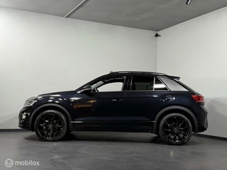 Volkswagen T-Roc Volkswagen T-Roc 1.5 TSI 3X R-LINE | UNIEK | CARPLAY | PANO - afbeelding nr 32