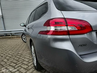 Peugeot 308 Peugeot 308 SW 1.2 PureTech Style | NAP | Airco | Navi - afbeelding nr 27