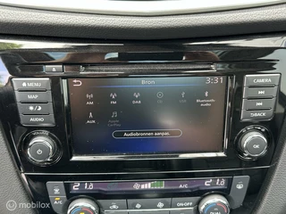 Nissan QASHQAI Nissan Qashqai 1.3 DIG-T Premium Edition Aut Pano Leer Navi 360°Cam Keyless 19