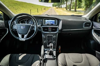 Volvo V40 Volvo V40 Cross Country 1.6 D2 Summum | Navigatie | Trekhaak - afbeelding nr 3