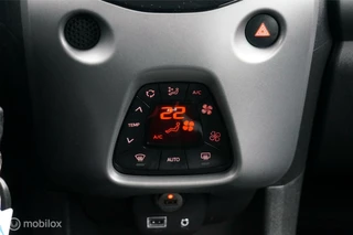 Toyota Aygo Toyota Aygo 1.0 VVT-i X-cite Clima Cruise Android/Apple VOL! - afbeelding nr 13