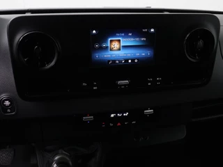 Mercedes-Benz Sprinter | 3-Persoons | Trekhaak | Airco | Betimmering - afbeelding nr 17