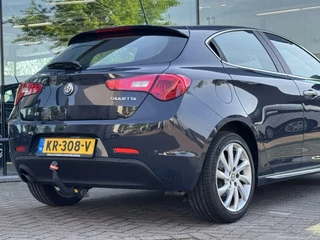 Alfa Romeo Giulietta Alfa Romeo Giulietta 1.4 Turbo MultiAir Super Automaat 2016 - afbeelding nr 17
