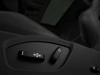 Volvo S60 Volvo S60 1.5 T2 Nordic+ | 78.200km NAP | Schuifdak |  Stoelverwarming | Adaptive cruise | Camera | Navigatie | Xenon | BLIS | Park Assist | Memory - afbeelding nr 7