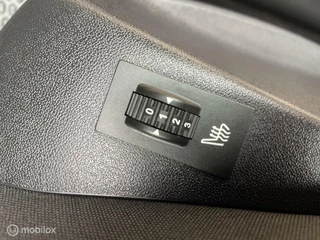 Peugeot 2008 Peugeot 2008 1.2 PureTech Allure*Alle Opties* - afbeelding nr 10