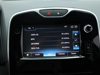 Renault Clio Renault Clio Estate 0.9 TCe Limited | Navigatie | Cruise control | Airco - afbeelding nr 30