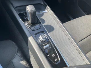 Volvo XC60 Volvo XC60 2.0 T8 Twin Engine AWD PHEV Pano Carplay Cam Led Voll.Onderhouden Plug-in! - afbeelding nr 32