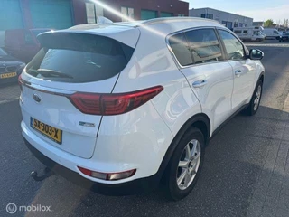Kia Sportage Kia Sportage 1.6 GDI DynamicLine  Trekhaak , Navigatie , Achteruit rij Camera / Climate - & Cruise Controle / dealer onderhouden - afbeelding nr 5