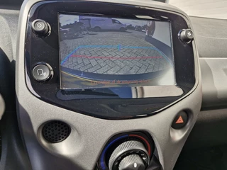 Toyota Aygo Toyota Aygo 1.0 VVT-i x-play Automaat | Apple Carplay | Andoid Auto | Achter - afbeelding nr 16