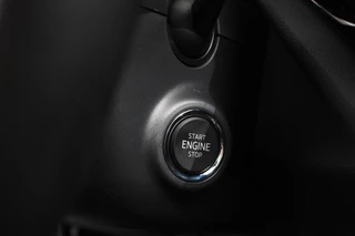 Škoda Octavia Skoda Octavia Combi 1.0 e-TSI 110pk MHEV DSG Style | Navigatie | Apple Carplay/Android Auto | Parkeersensor achter | Camera | Adaptive Cruise Control | Stoelverwarming | Ledverlichting | Climate Control - afbeelding nr 19