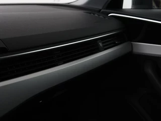 Audi A4 Audi A4 35 TFSI Launch Edition Business | 1e eigenaar |  Dealer onderhouden | Trekhaak | Virtual Cockpit | Carplay | Navigatie | Full LED | Parkeerhulp | Climate control | Sportstoelen | Cruise control - afbeelding nr 28