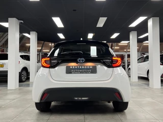 Toyota Yaris Toyota Yaris 1.5 Hybrid Dynamic | Carplay | Camera | Cruise| - afbeelding nr 3