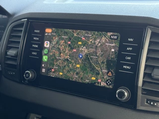 Škoda Karoq Škoda Karoq 1.5 TSI 150PKLED VIR.COCKPIT CARPLAY NAVI CAMERA ELEK.KLEP STOEL/STUUR VERW. LMV 2025 - afbeelding nr 4