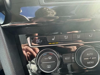 Volkswagen Passat Volkswagen Passat Variant 1.6 TDI Connected Series Plus - afbeelding nr 15